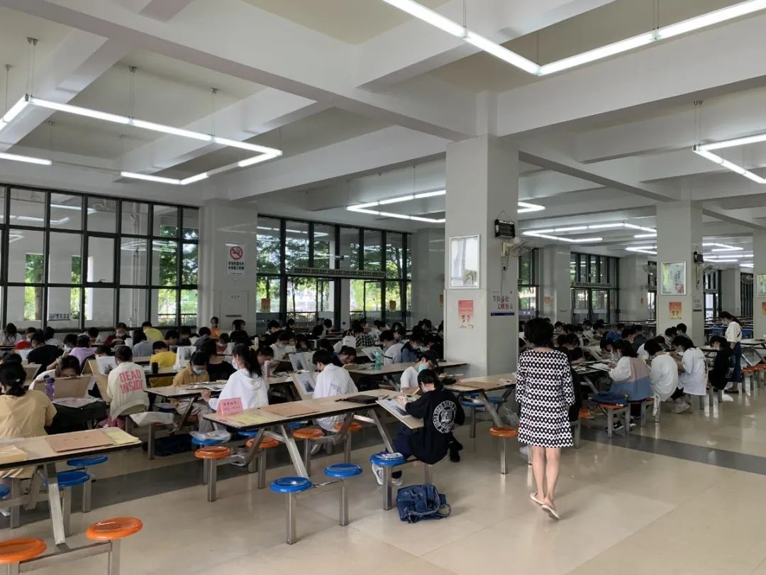 1考点一 昆山市娄江实验学校.jpg 1考点一 昆山市娄江实验学校.jpg